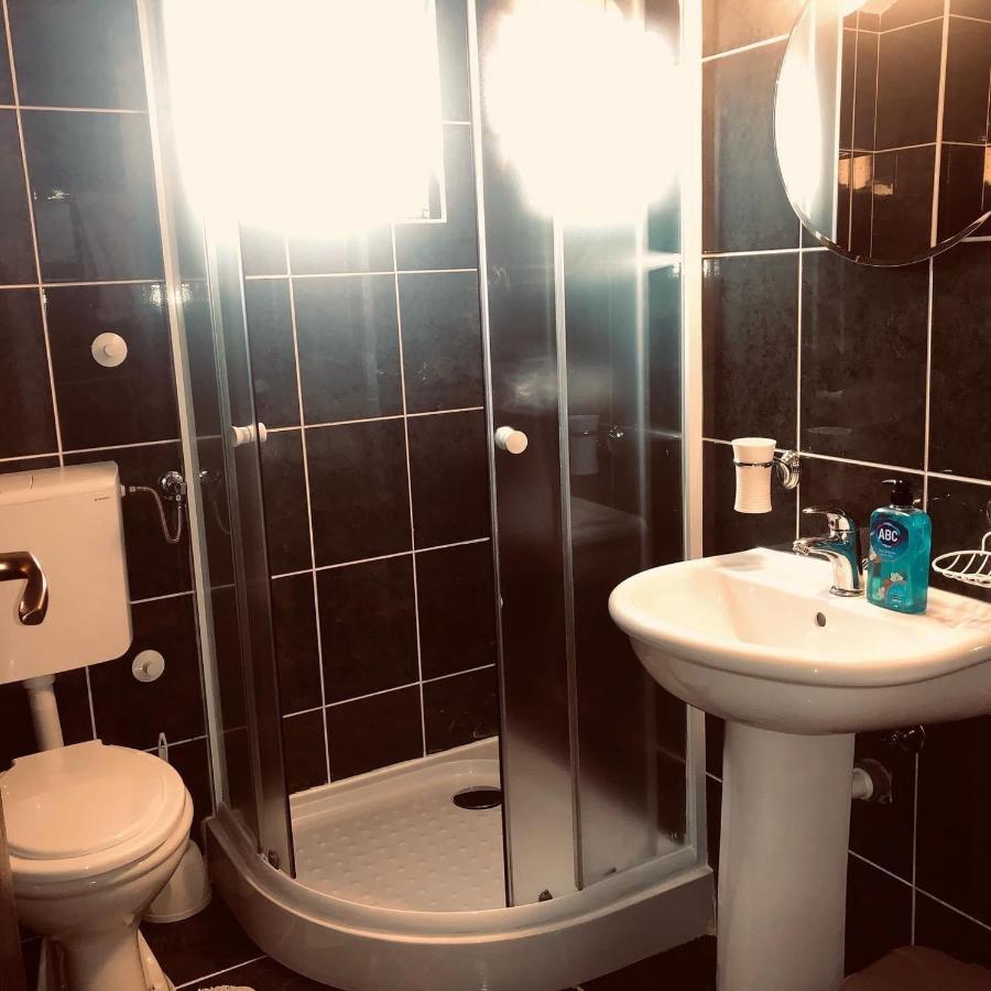 Studio Apartments Kul Budva Eksteriør bilde