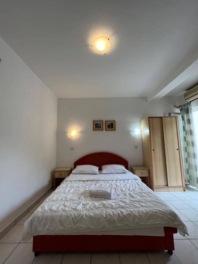 Studio Apartments Kul Budva Eksteriør bilde