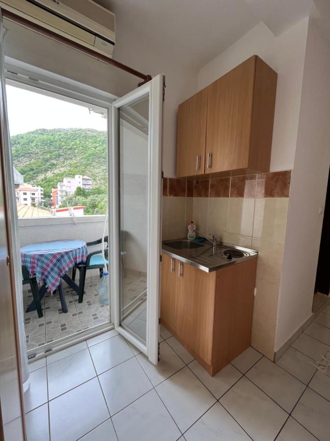 Studio Apartments Kul Budva Eksteriør bilde