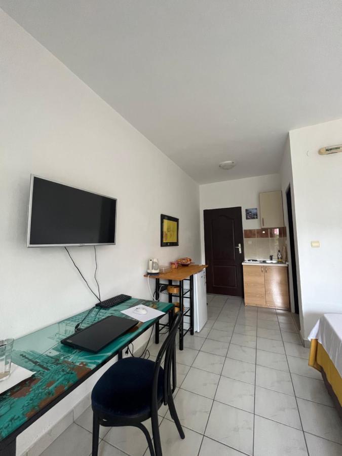 Studio Apartments Kul Budva Eksteriør bilde
